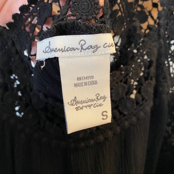 American Rag crochet could shoulder top - Picture 3 of 7